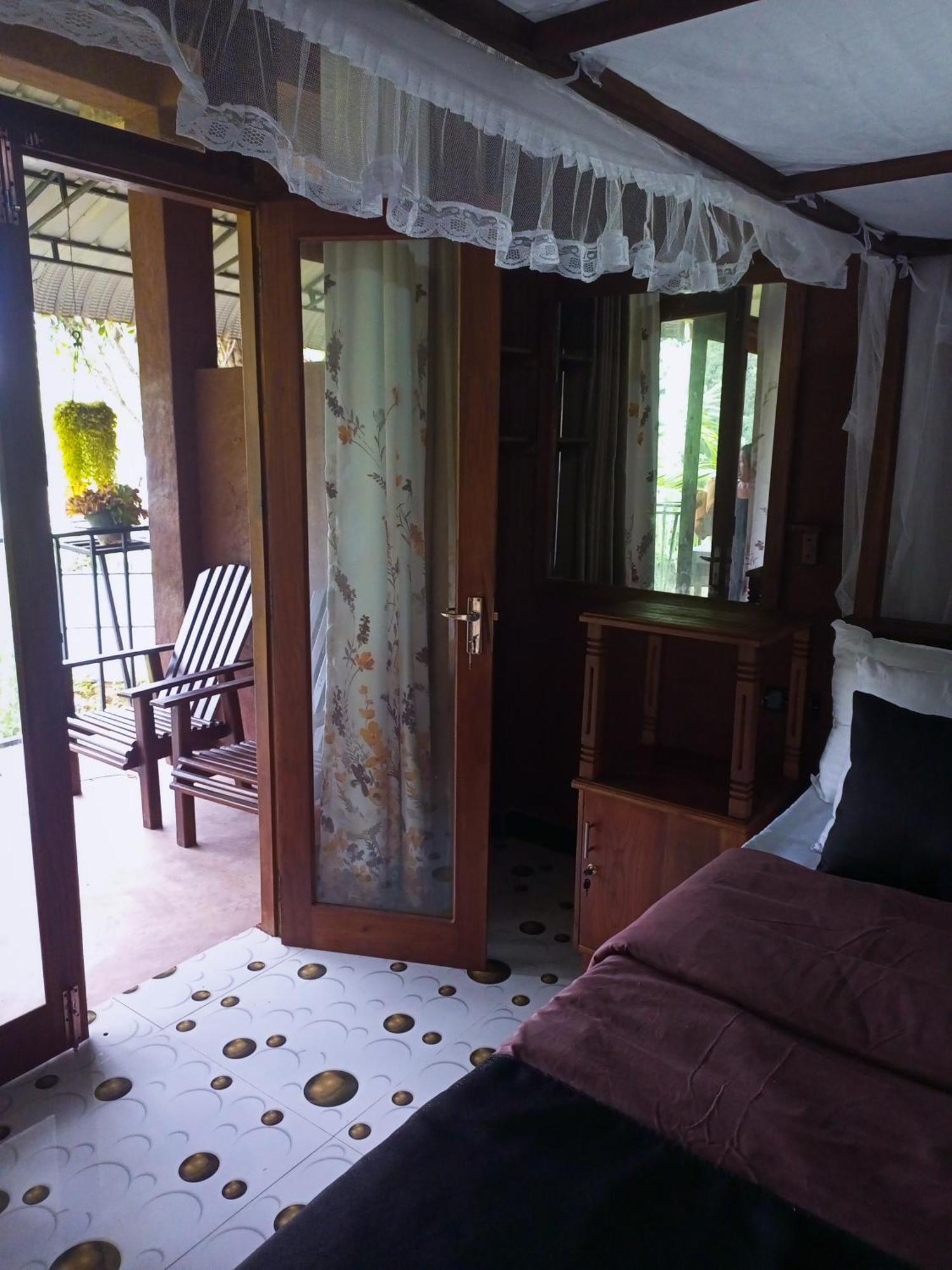 Creek Downhills Bed and Breakfast Ella Buitenkant foto